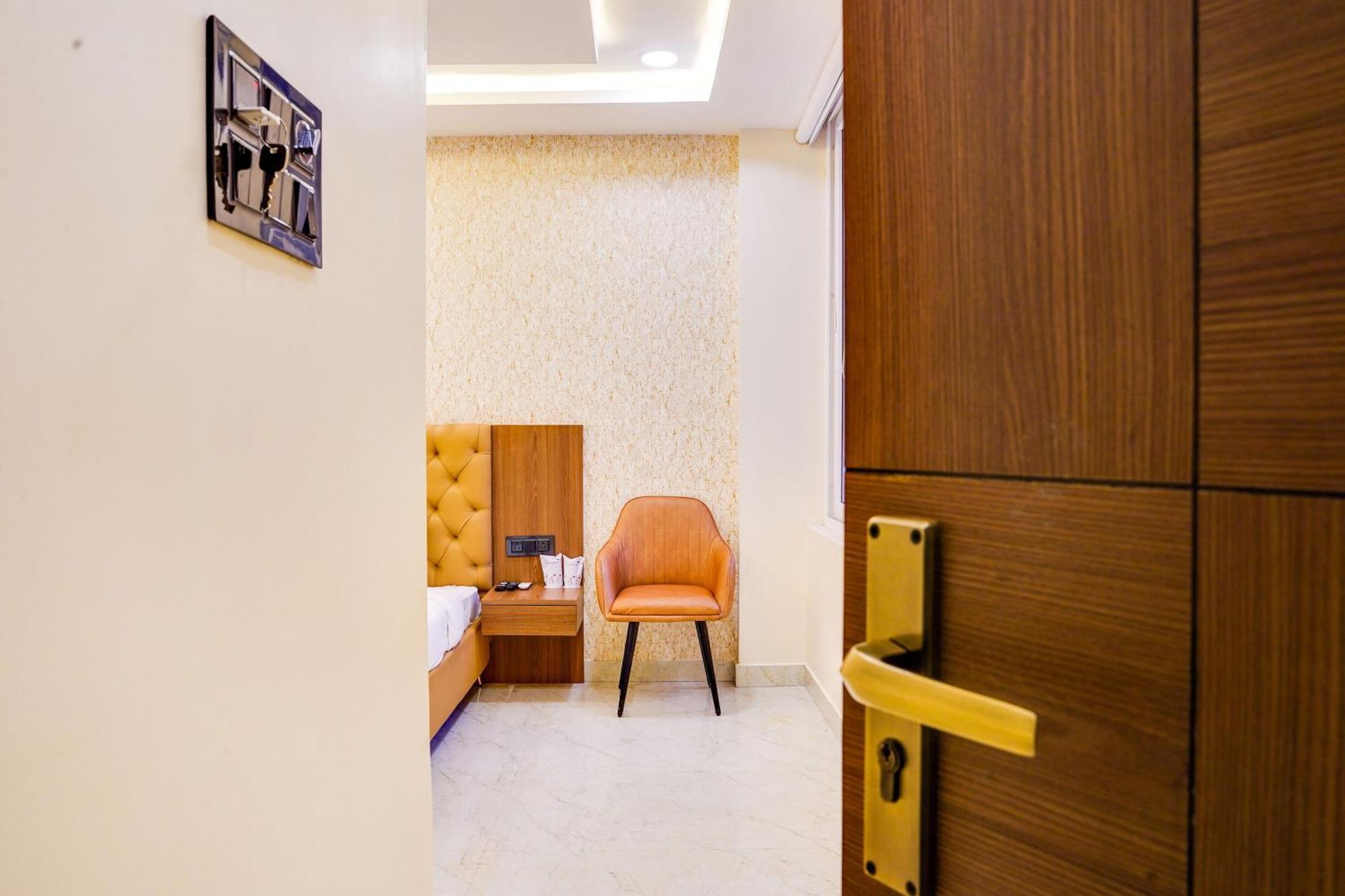 Hotel O Anjaney Palace Bhopal Bagian luar foto