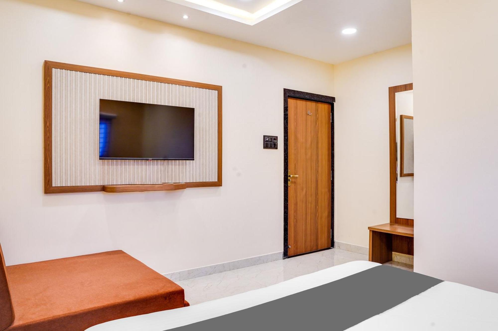 Hotel O Anjaney Palace Bhopal Bagian luar foto